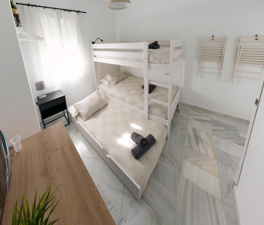 Downtown Apartment With Private Terrace & Jacuzzi Sewilla Zewnętrze zdjęcie